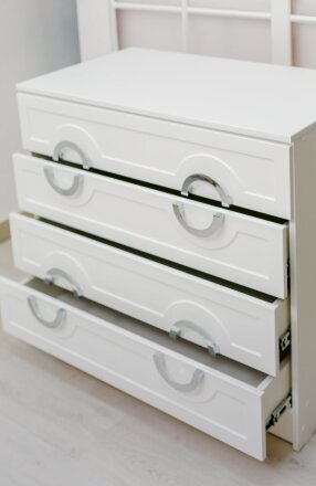 Комод 4 ящика Милан, серебро 